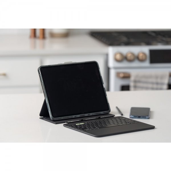 ZAGG iPad Air 11 (M2/M3/M4) Näppäimistökotelo Pro Keys 2 Pohjoismainen asettelu Musta