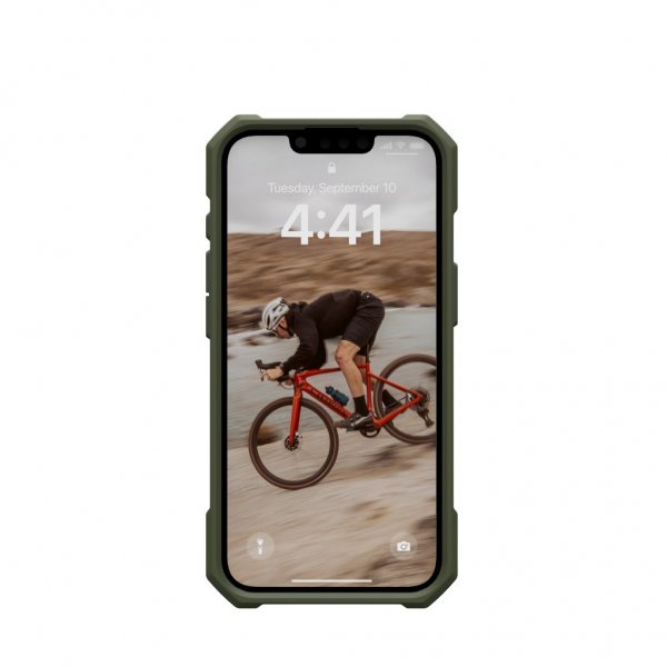 Urban Armor Gear (UAG) iPhone 16/17 Kuori Essential Armor MagSafe Olive Drab