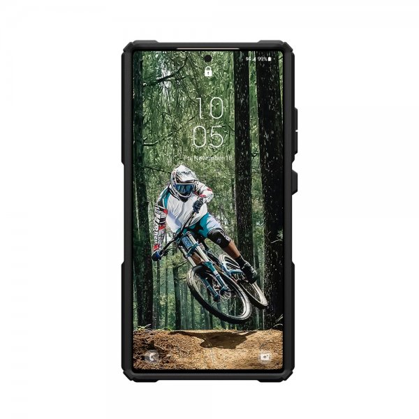 Urban Armor Gear (UAG) Samsung Galaxy S24 Ultra -suojakuori Plasma XTE MagSafe musta/oranssi
