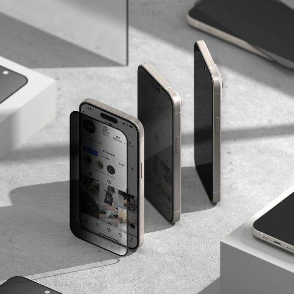 Ringke iPhone 15 Plus -yksityisyysnäytönsuoja karkaistua lasia asennuskehikon kanssa