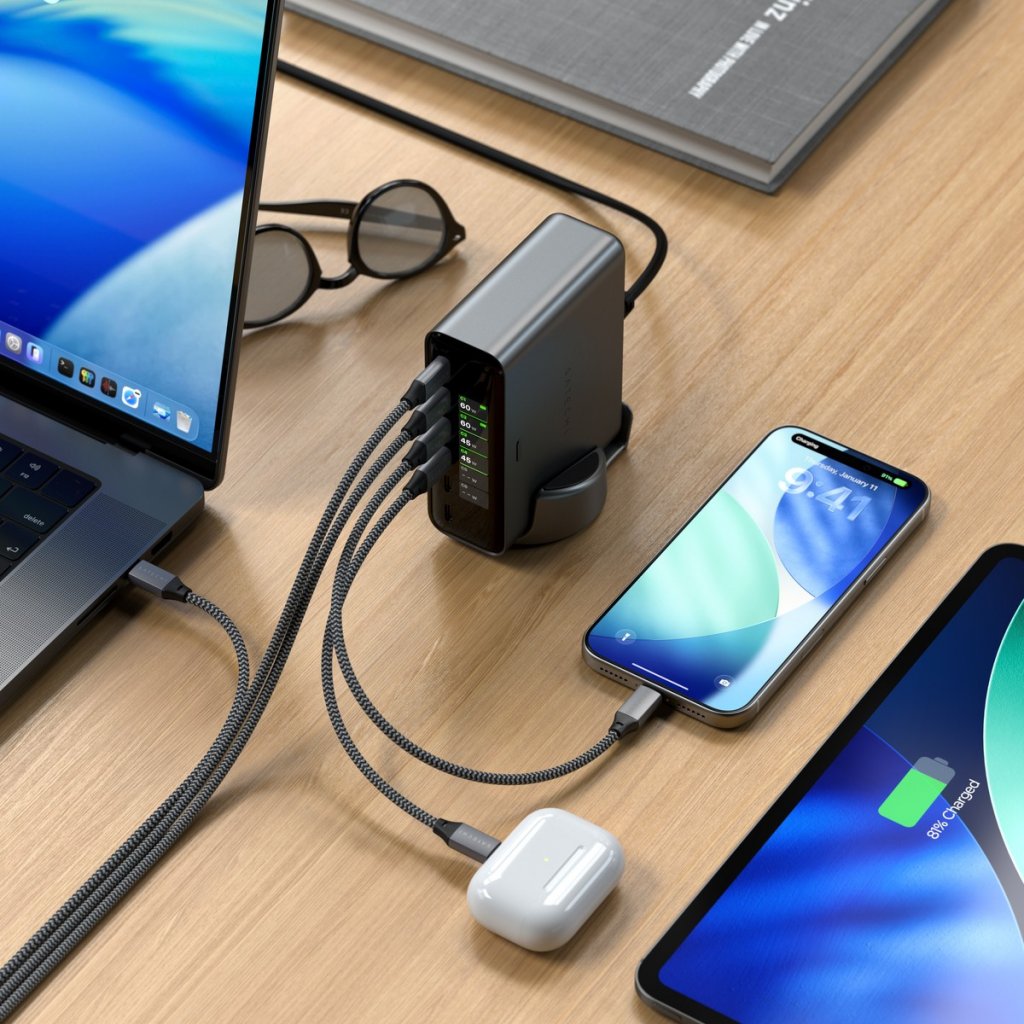 Satechi ChargeView 240W työpöytälaturi avaruusmusta