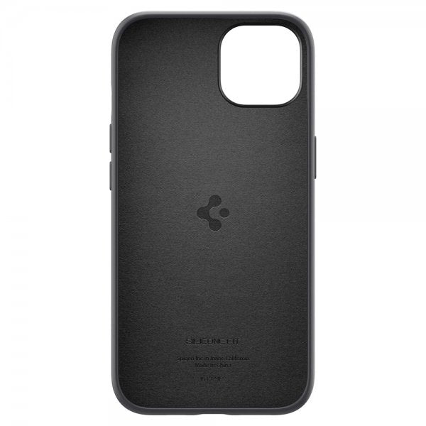 Spigen iPhone 13 -kuori Silicone Fit musta