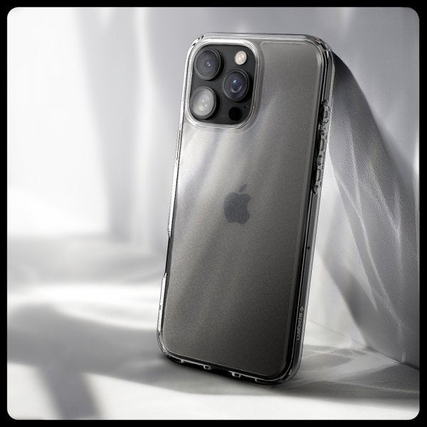 Spigen iPhone 16 Pro Max -suojakuori Ultra Hybrid Frost Clear