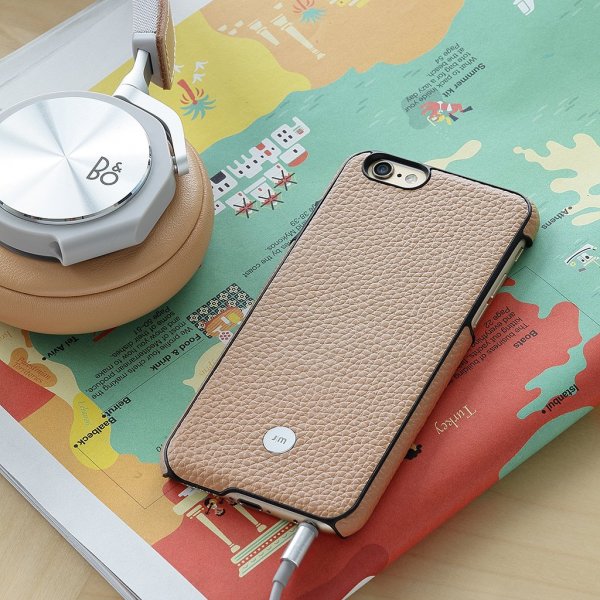 Just Mobile iPhone 6/6S Plus -kuori Quattro Back Beige