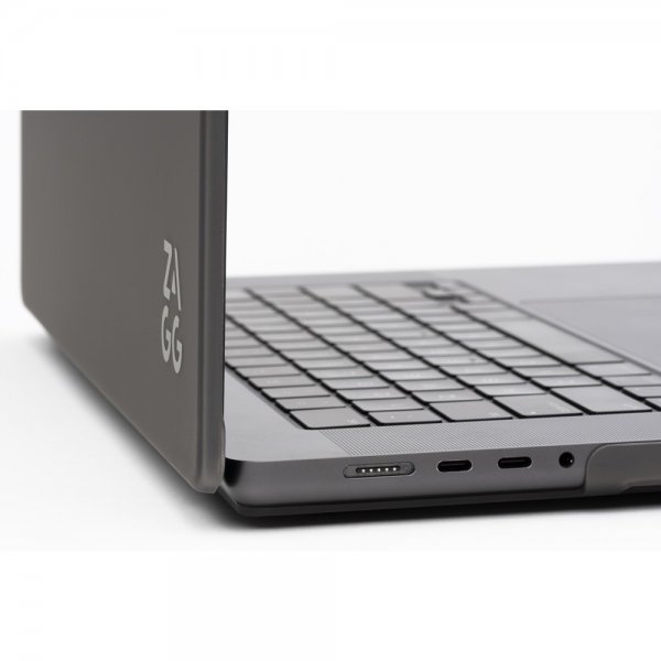 ZAGG Macbook Pro 13 M1/M2 (A2338) Kuoret Hardshell Smoke