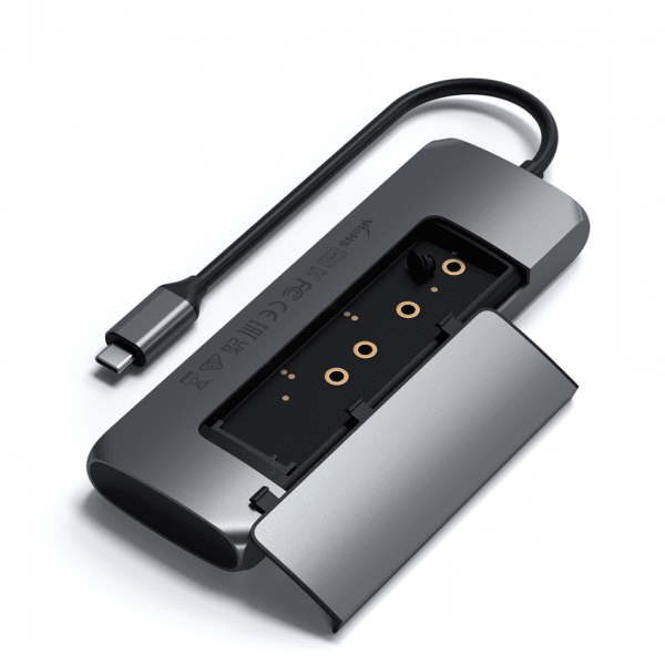 Satechi USB-C HYBRID integroidulla SSD-tallennusmahdollisuudella, musta