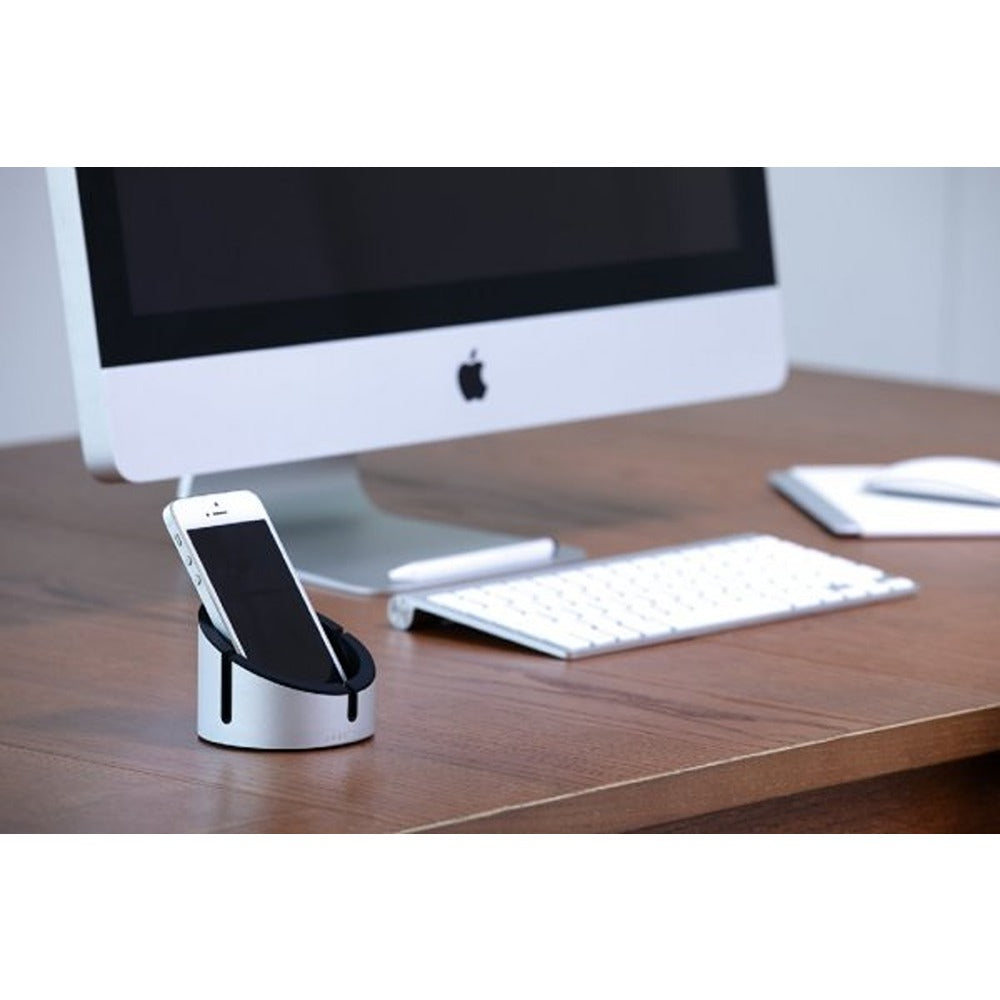 Just Mobile iPhone-pidike AluCup Musta