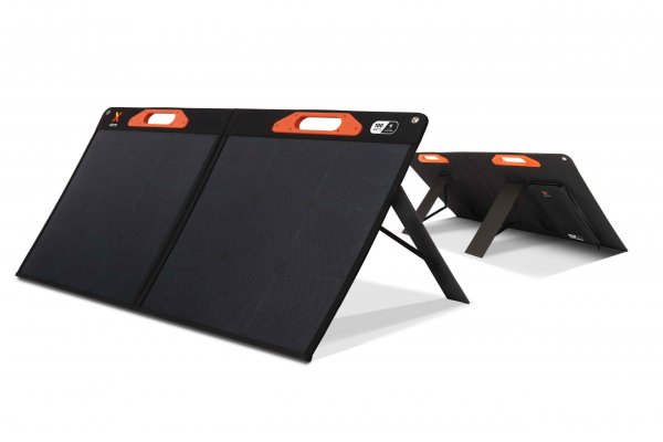 Xtorm Xtreme -aurinkopaneeli 2 x 100 wattia