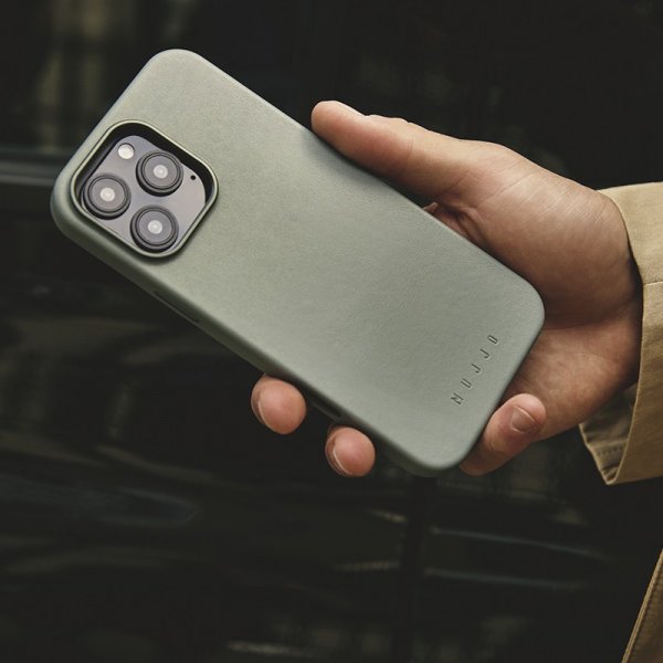 Mujjo iPhone 16 Pro -kotelo täysin nahkaa, Green Smoke