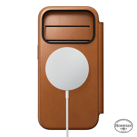 Nomad iPhone 17 Pro/iPhone 18 Pro Kotelo Modern Leather Folio Horween Saddle