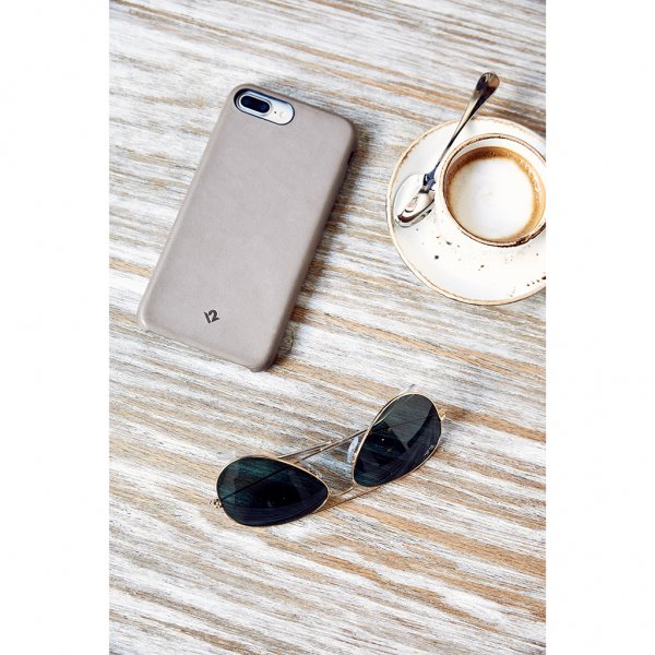 Twelve South iPhone 7 Plus/iPhone 8 Plus Relaxed Leather -suojakuori, konjakki