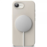 Ringke iPhone 16/iPhone 17 silikonimagneettikotelo