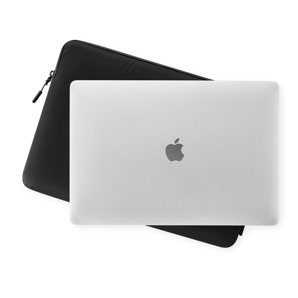 Pipetto Laptop Sleeve Ultra Lite Ripstop Memory Foam 13" Musta