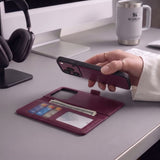 Tech-Protect iPhone 17 Pro/iPhone 18 Pro Kotelo Wallet MagSafe Punainen