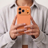 Tech-Protect iPhone 17 Pro/iPhone 18 Pro Kuori Uniq MagSafe Oranssi