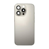 iPhone 16 Pro Takalasi pienosilla - Luonnollinen titaani