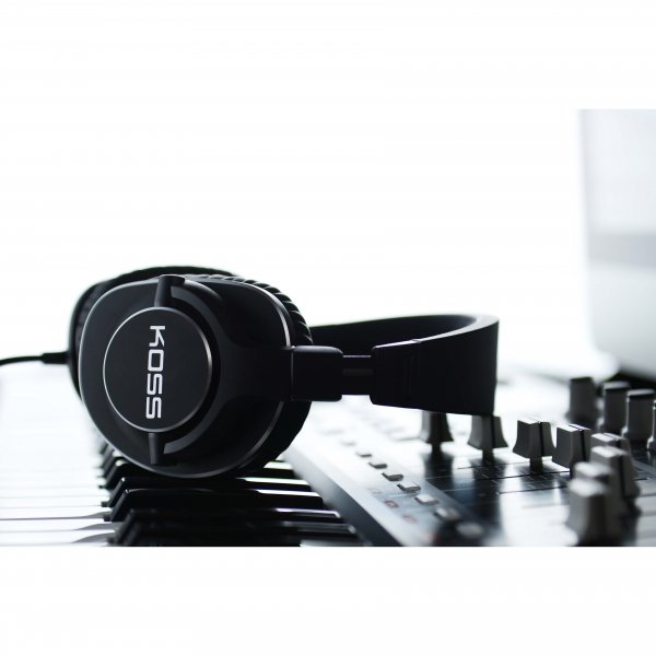 Koss PRO4S Over-Ear -kuulokkeet, musta