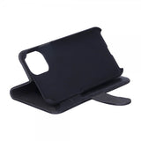 Gear iPhone 11 -suojakotelo, 3 korttipaikkaa, musta