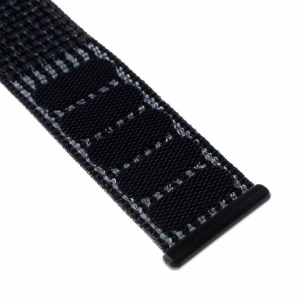 Kiinteä Apple Watch 38/40/41/42mm ranneke, heijastava nylonhihna, musta