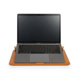 Moshi Muse 3-in-1 Slim Laptop Sleeve 13" karamellinruskea