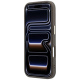 Guess iPhone 17 Pro/iPhone 18 Pro Kuori 4G Resin Logo Ruskea