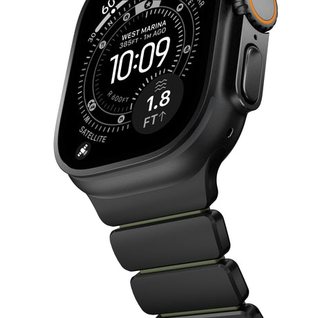 Nomad Apple Watch 45/46mm/Ultra 49mm Ranneke Stratos Band Musta Forest