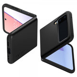Spigen Samsung Galaxy Z Flip 3 -suojakuori Thin Fit, musta