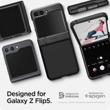 Spigen Samsung Galaxy Z Flip 5 Tough Armor Pro -suojakuori, musta