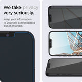 Spigen iPhone 13/13 Pro/14/16e/17e Näytönsuoja GLAS.tR EZ Fit Privacy 2-pack
