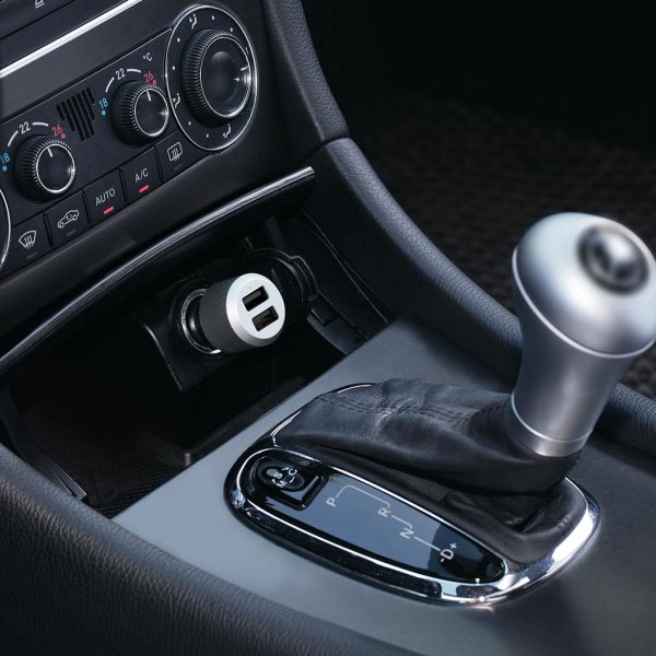 Just Mobile Billaddare USB Highway Max Svart Silver