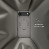 dbramante1928 iPhone Air Kuori Roskilde MagSafe Kick ICON River Stone