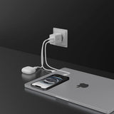 Spigen Essential -laturi 47W 2xUSB-C Valkoinen
