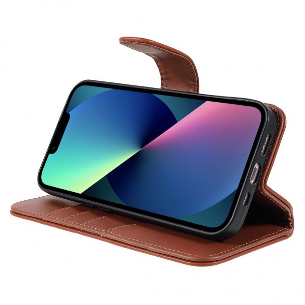 Nordic Covers iPhone 14 Plus -suojakotelo Essential Leather, vaahteranruskea