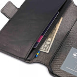 Krusell iPhone 14 Plus -kotelo Leather PhoneWallet, musta