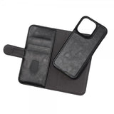 Gear iPhone 14 Pro Suojakuori 2-in-1 Irrotettava 3 korttipaikalla Musta