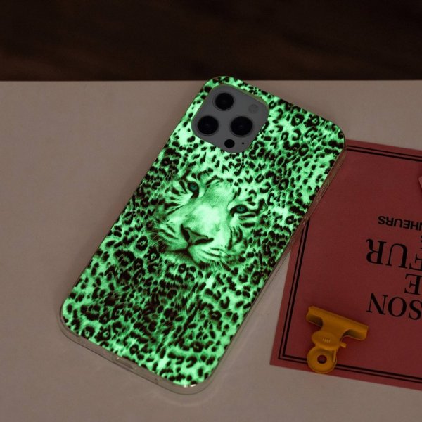 iPhone 14 Pro Max Suojakuori Aihe Valkoinen Tiikeri