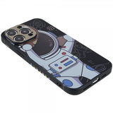 iPhone 14 Pro -kuoret Astronautti Musta Harmaa