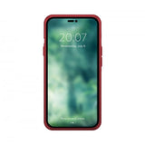Xqisit iPhone 14 Pro Silicone Case -suojakuori, punainen