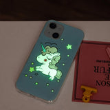 iPhone 15 Kuoret Yksisarvinen-aihe