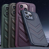 X-Level iPhone 15 Kuori V-muoto Musta