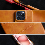 iPhone 16 Pro Max -kotelo kahdella korttipaikalla, tummanruskea