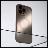 Spigen iPhone 16 Pro Max -suojakuori Ultra Hybrid MagFit Frost Rose Titanium