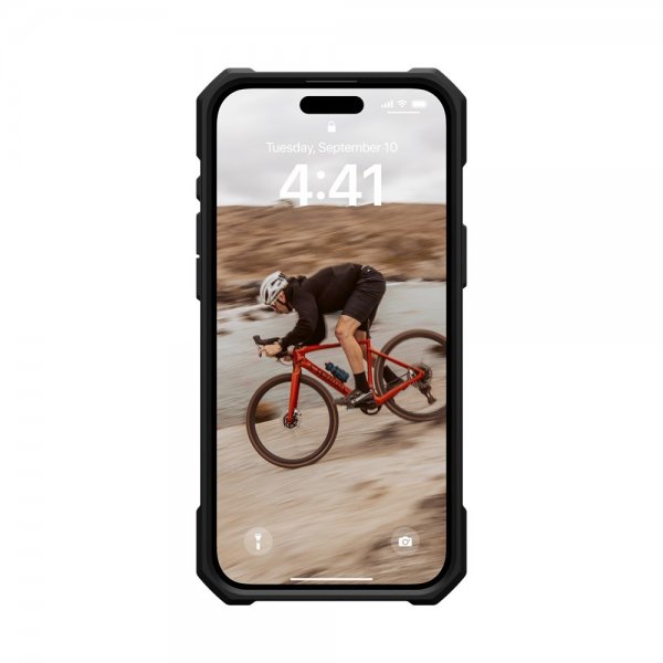 Urban Armor Gear (UAG) iPhone 16 -suojakuori Essential Armor MagSafe, musta