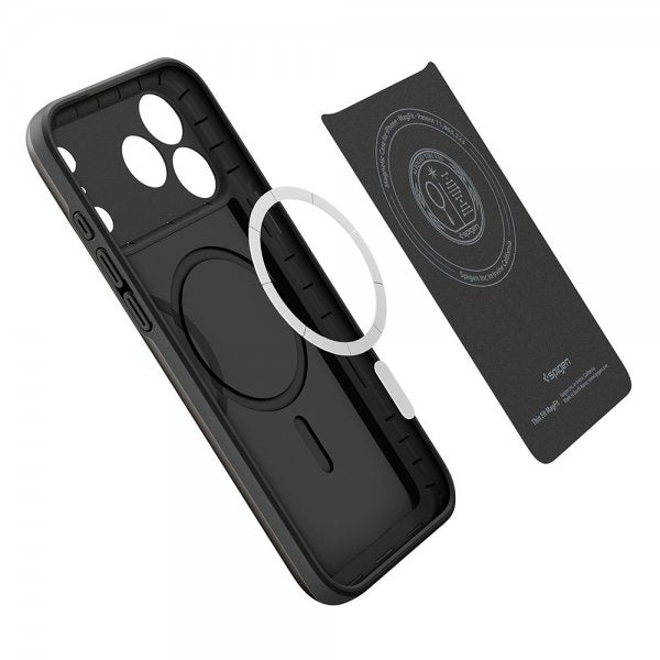 Spigen iPhone 17 Pro -kuori Thin Fit MagFit musta