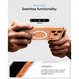 Spigen iPhone 17 Pro -suojakuori Ultra Hybrid MagFit Clear White