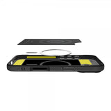 Spigen iPhone 17 -kuori Rugged Armor MagFit Matte Black