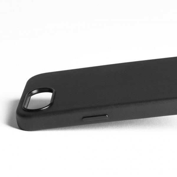 Mujjo iPhone 16/17 Full Leather Case MagSafe - musta