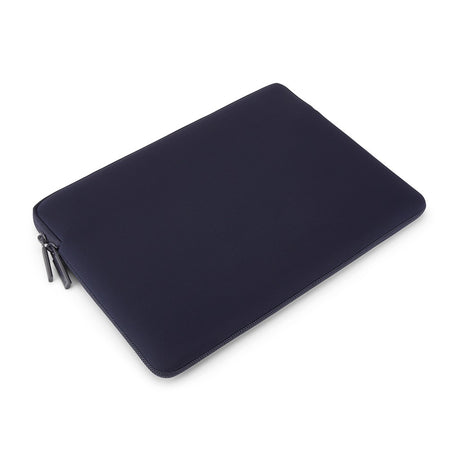 Pipetto MacBook Pro 14/Air 13 Sleeve Classic Fit Sleeve Tummansininen
