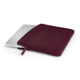 Pipetto Classic Fit Sleeve MacBook Neolle viininpunainen