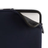 Pipetto Classic Fit Sleeve MacBook Neolle tummansininen